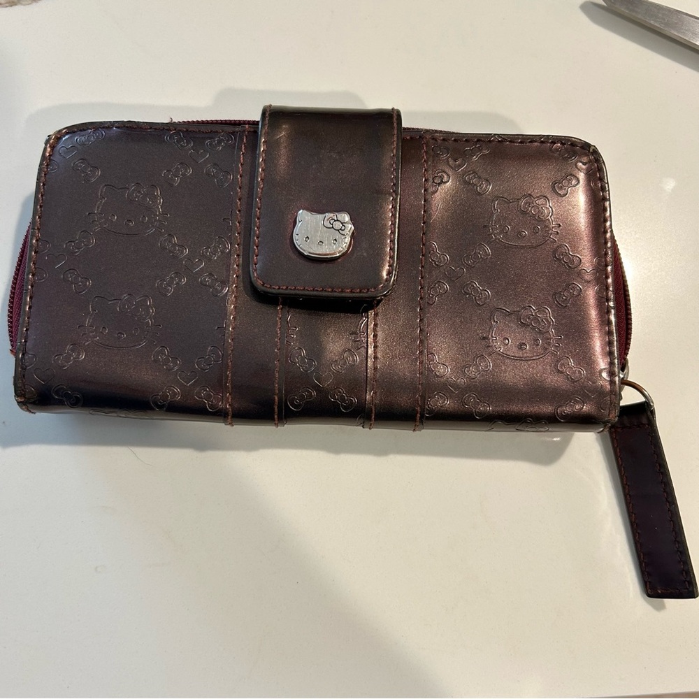 Loungefly Hello Kitty Embossed Wallet